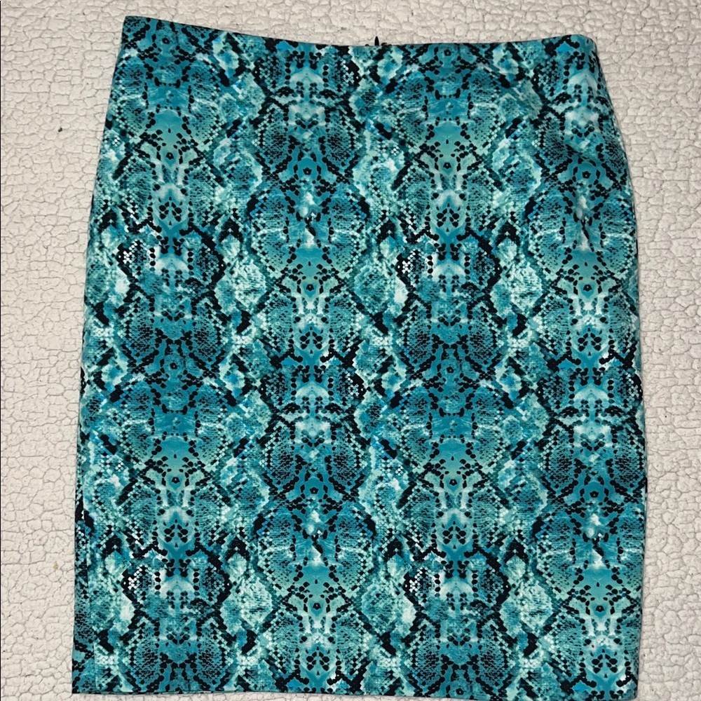 Liz Claiborne Aqua and Black Patterned Pencil Skirt - Picture 2 of 6